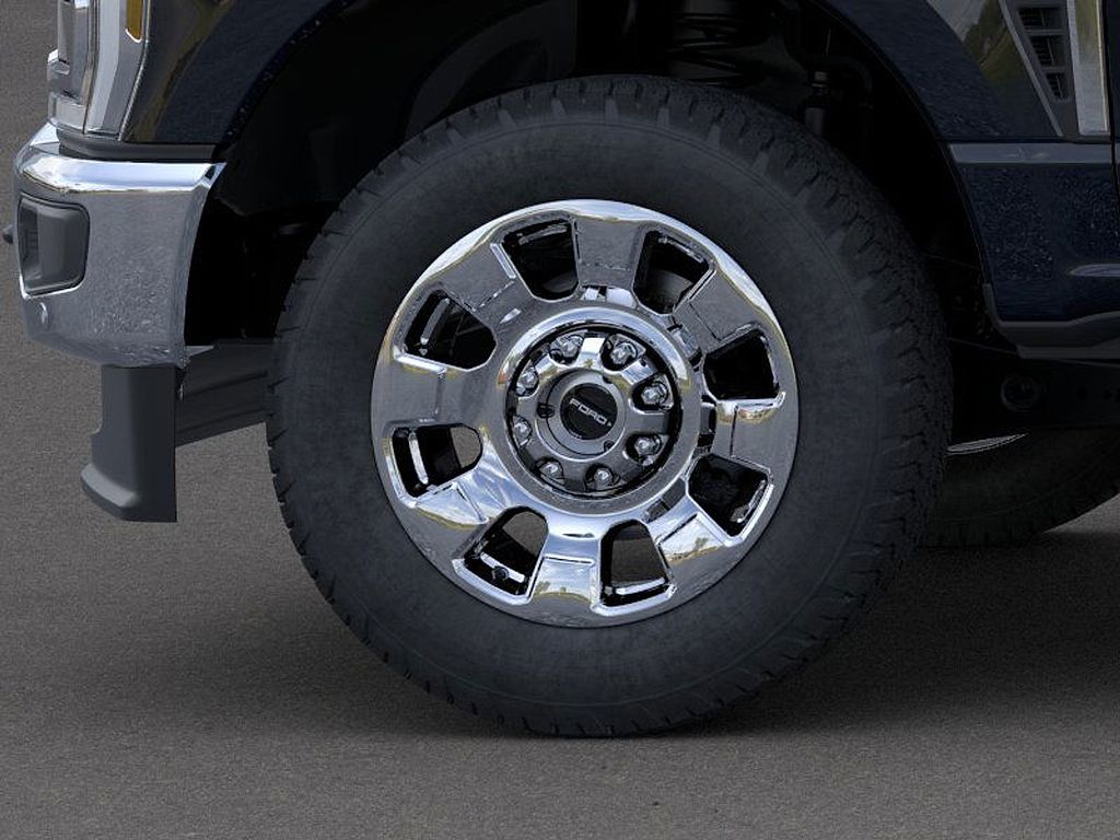 2025 Ford F-350 Lariat photo 17