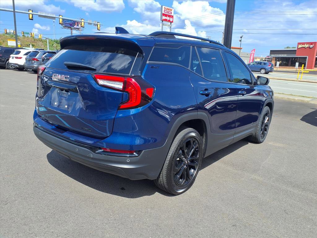 2022 Gmc Terrain SLT photo 3