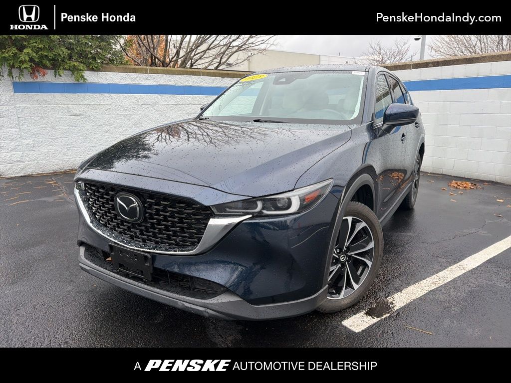 2023 Mazda CX-5 S Premium package's photo