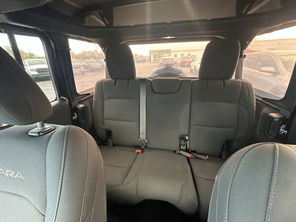 2018 JEEP WRANGLER - Image 17