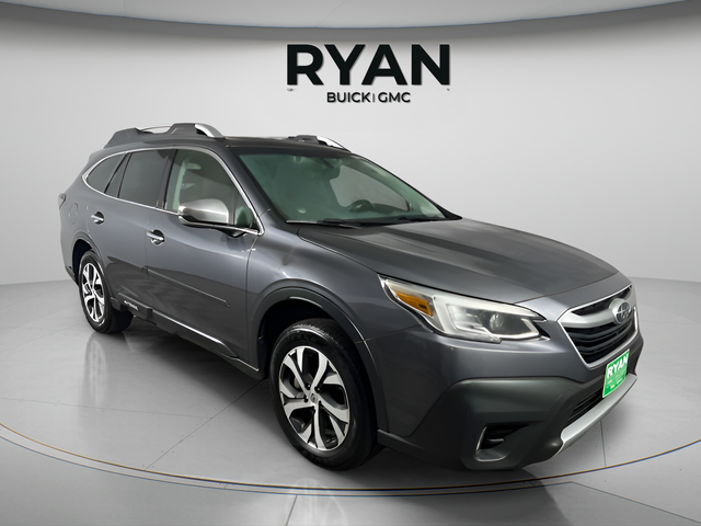2022 Subaru Outback Touring's photo