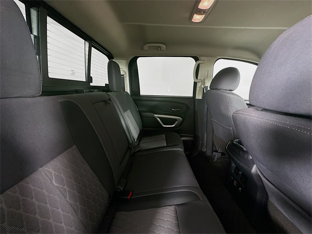 2024 Nissan Titan SV photo 26