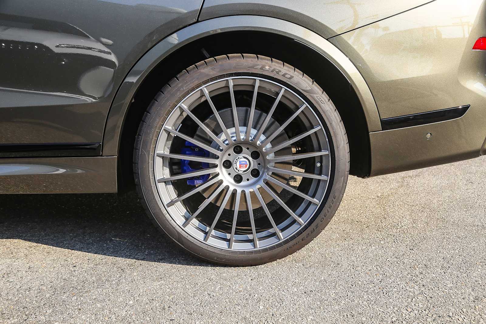 2026 Bmw X7 ALPINA XB7 photo 8