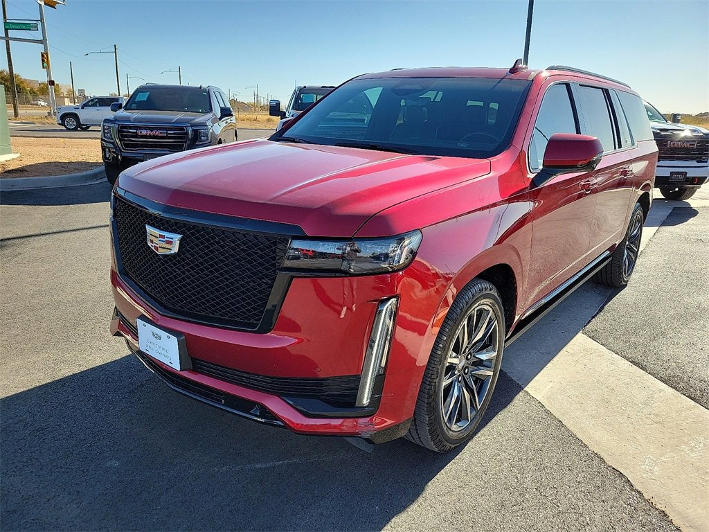 2021 Cadillac Escalade ESV Sport Platinum's photo