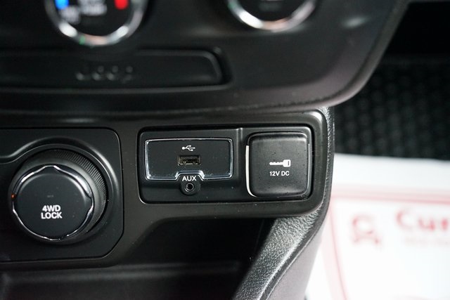 2019 JEEP RENEGADE - Image 16