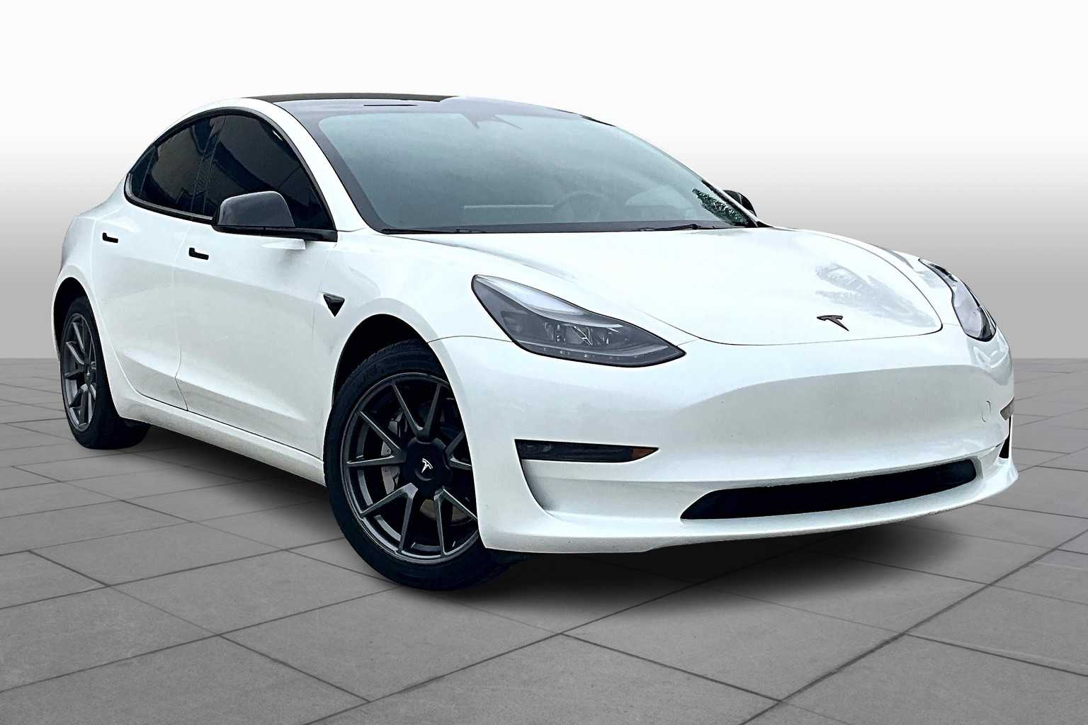 Used 2023 Tesla Model 3 Base with VIN 5YJ3E1EA5PF577043 for sale in Anaheim, CA