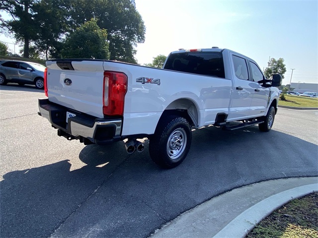2024 Ford F-250 XL photo 3