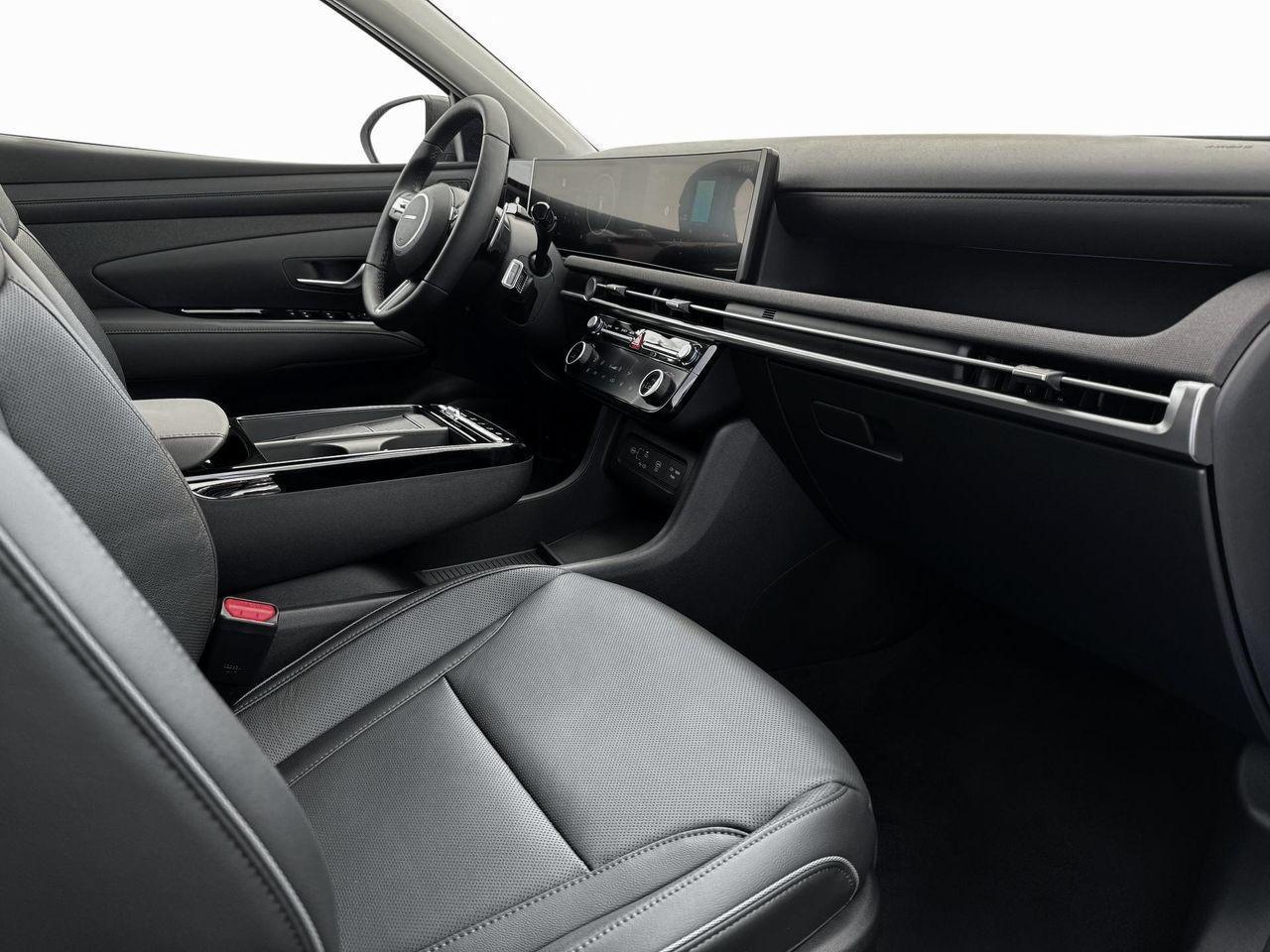2025 Hyundai Tucson Limited photo 15