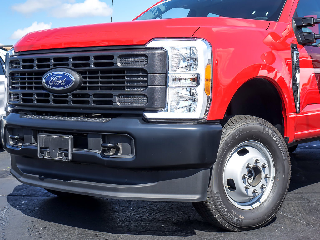 2023 FORD F-350 - Image 2