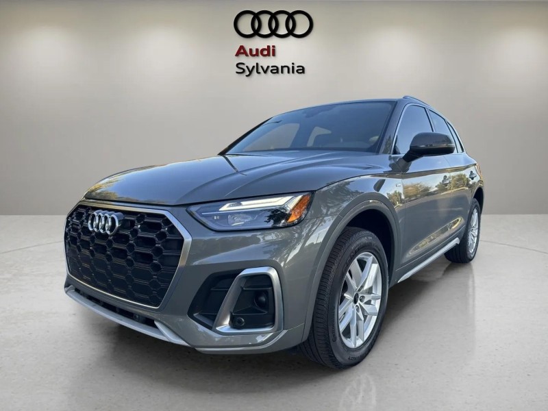 2023 Audi Q5 S line Premium photo 3