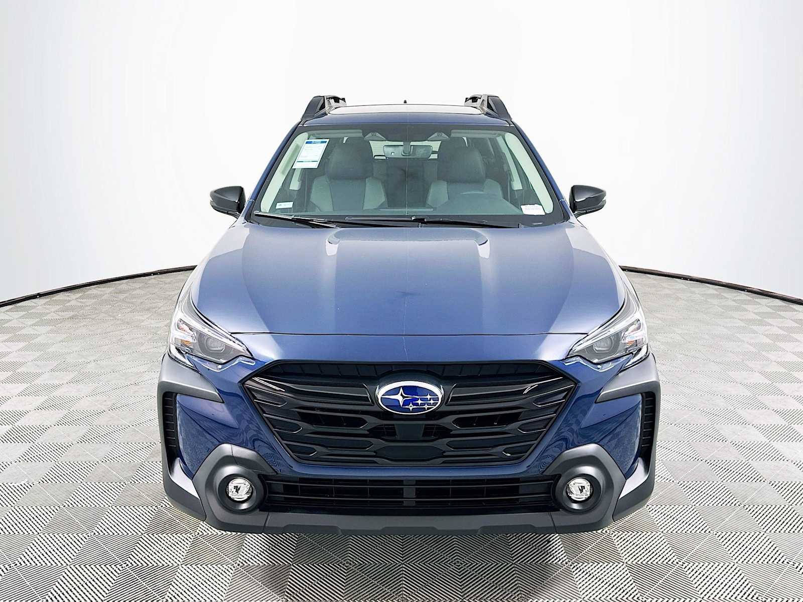 2025 Subaru Outback Onyx Edition photo 2
