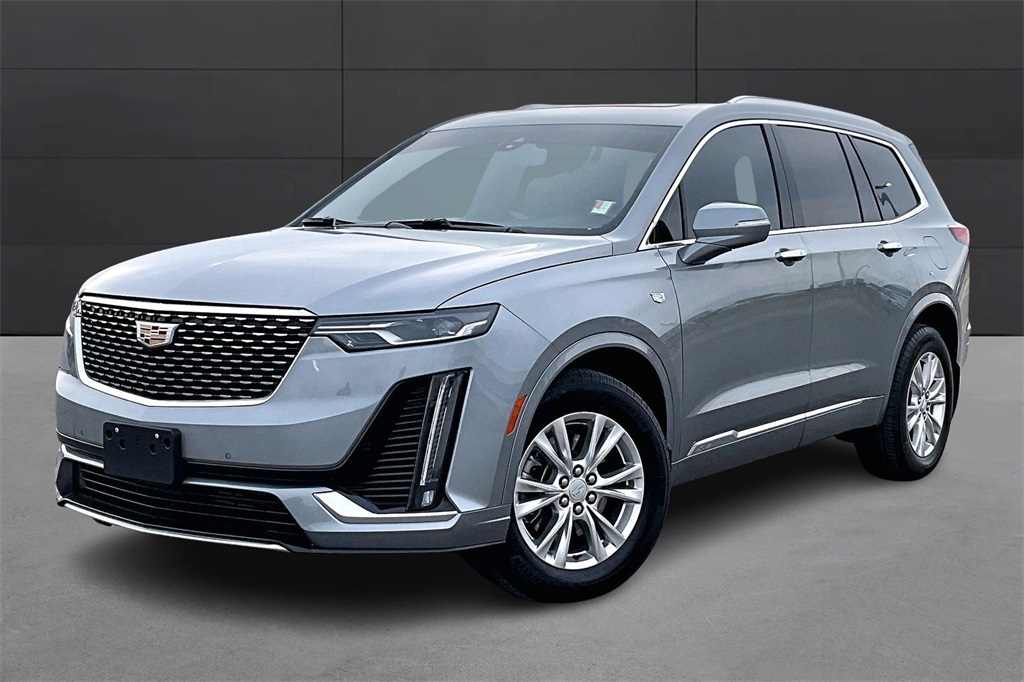 2024 Cadillac XT6 Luxury's photo
