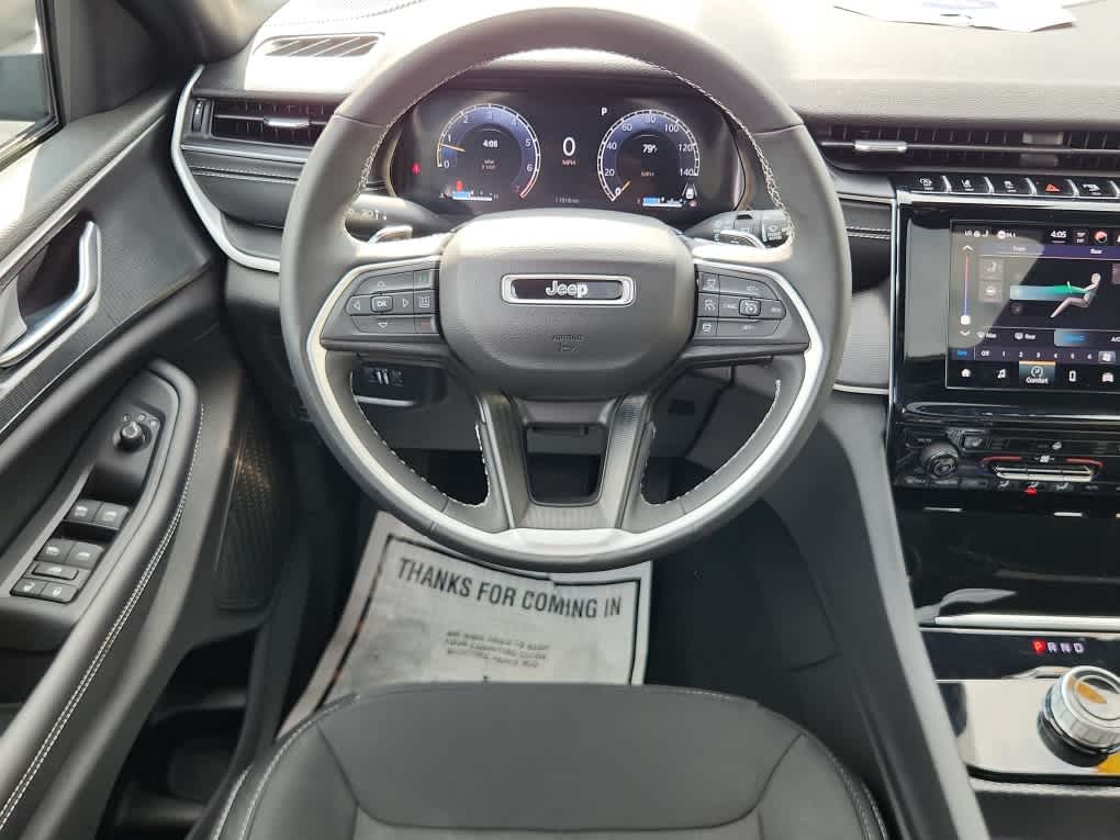 2024 Jeep Grand Cherokee Laredo X photo 9