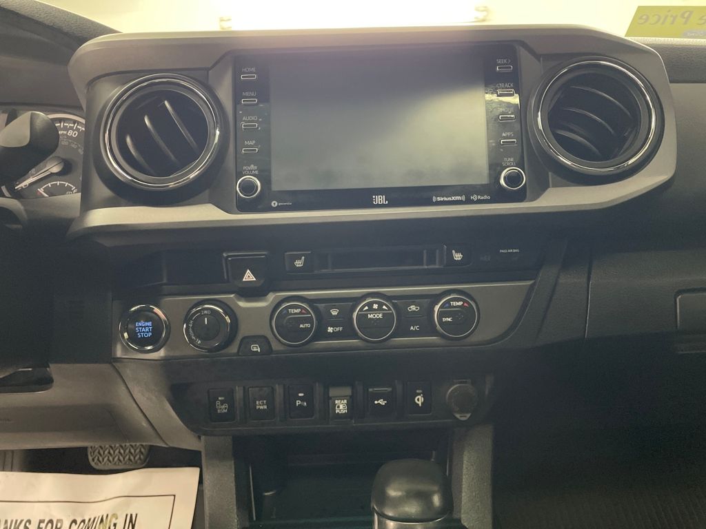 2023 Toyota Tacoma TRD Off-Road photo 12