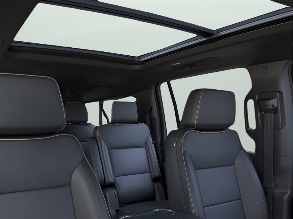 2025 Chevrolet Suburban Premier photo 8