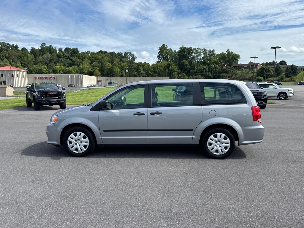 Used 2015 Dodge Grand Caravan American Value Package with VIN 2C4RDGBG6FR600258 for sale in Kingsport, TN