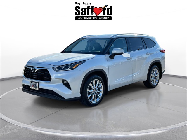 2023 Toyota Highlander Limited's photo