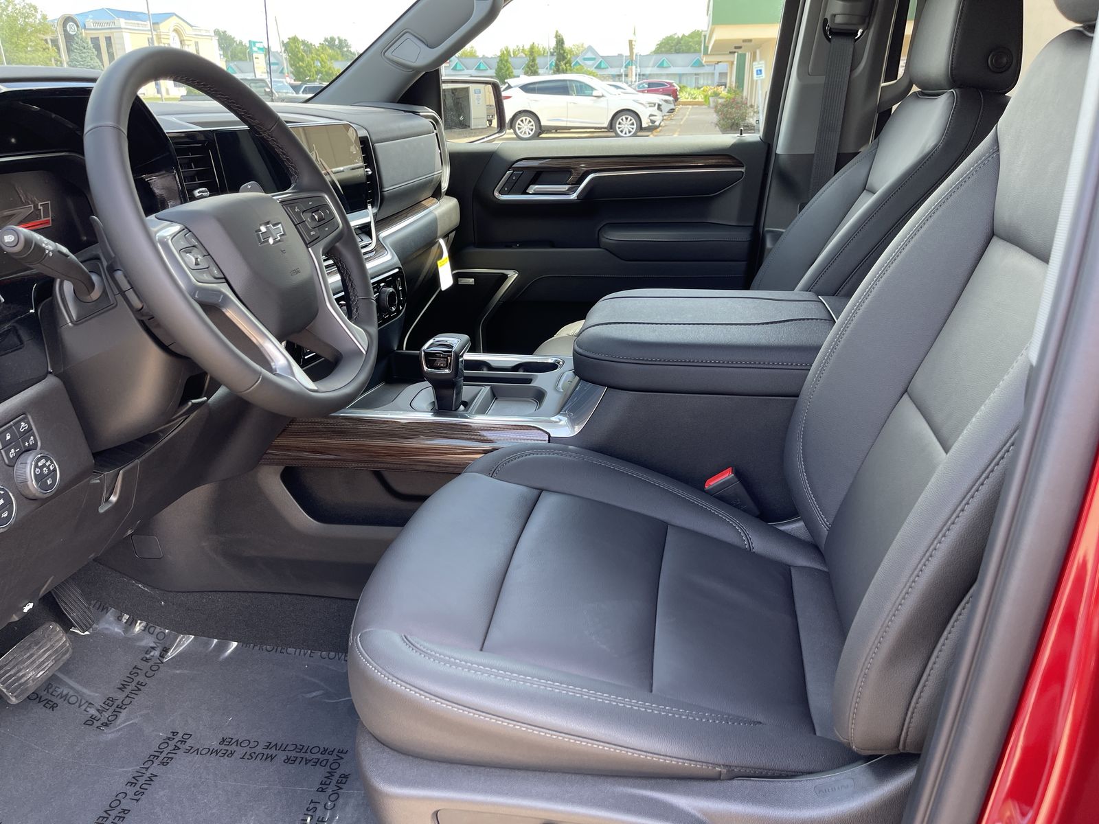 2026 Chevrolet Silverado 1500 RST photo 3