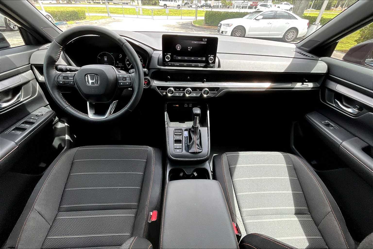 2023 Honda CR-V Hybrid Sport photo 14