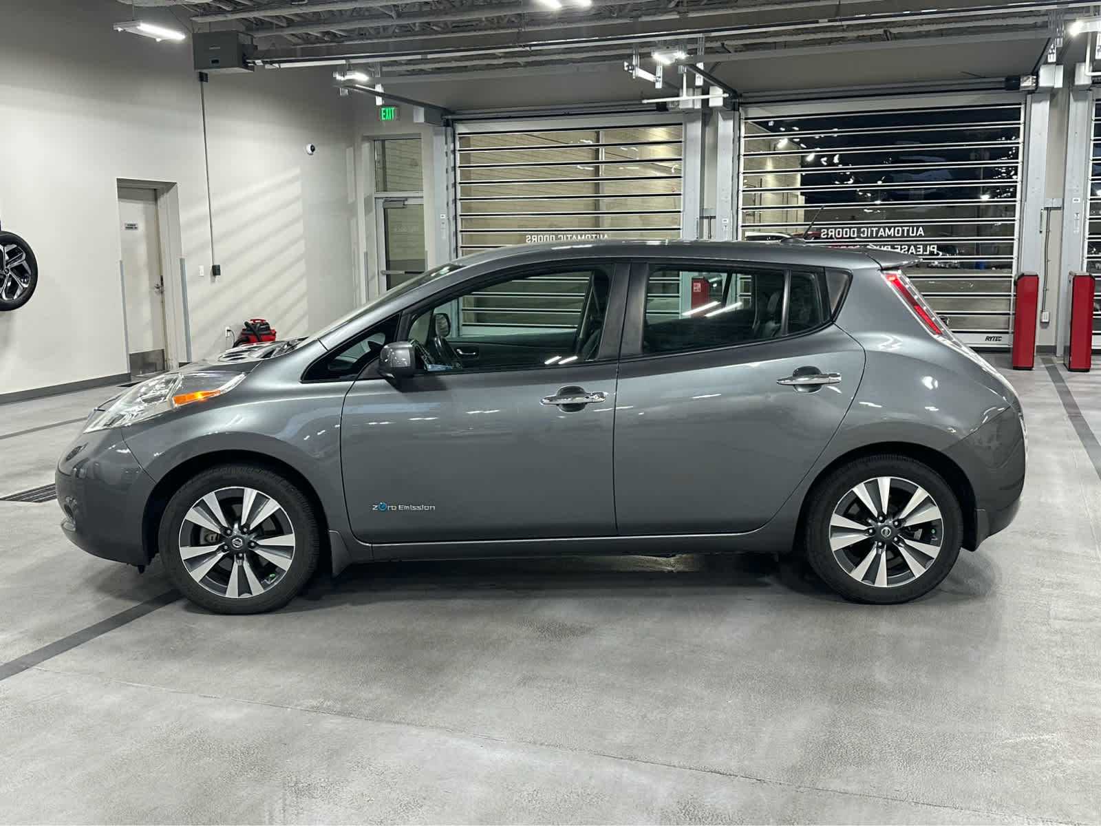 Used 2017 Nissan LEAF SL with VIN 1N4BZ0CP5HC304223 for sale in Murray, UT