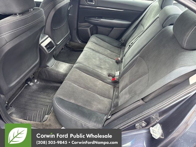 2013 Subaru Legacy 2.5i photo 27