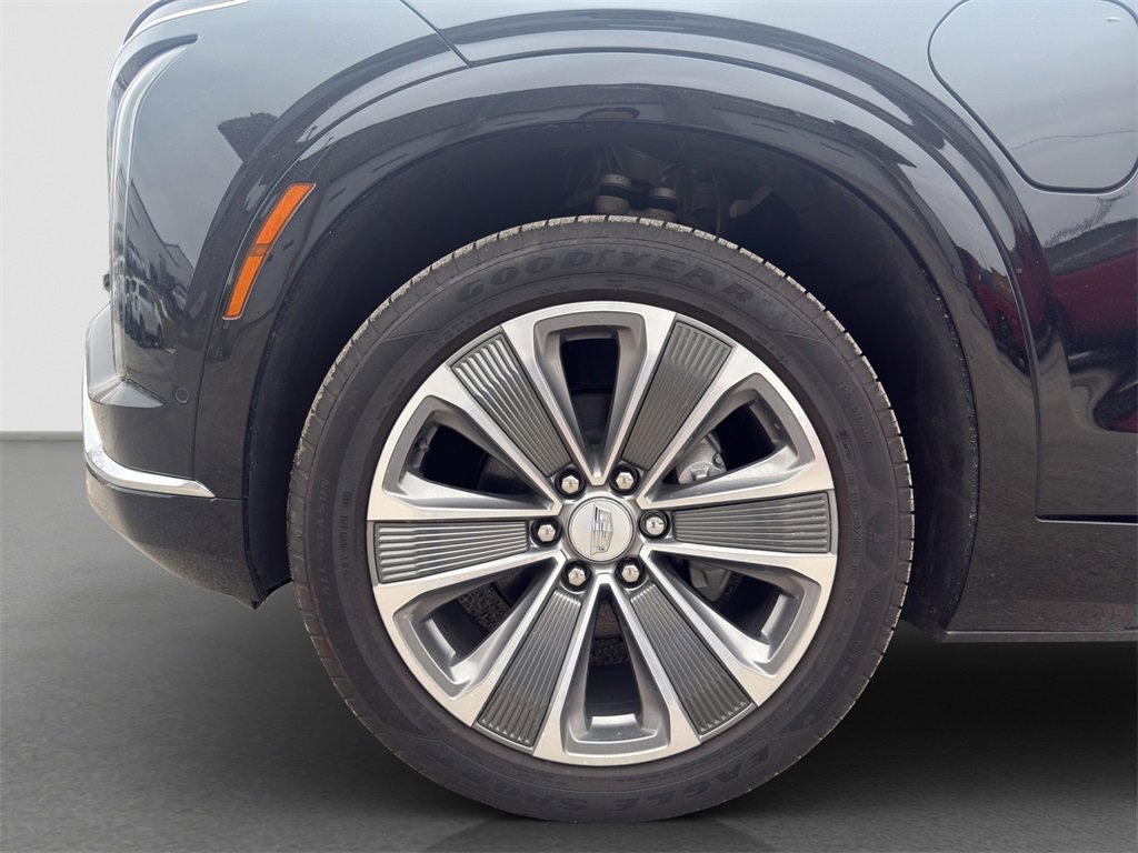 Used 2026 Cadillac VISTIQ Luxury with VIN 1GYC3KMLXTZ701367 for sale in Kansas City