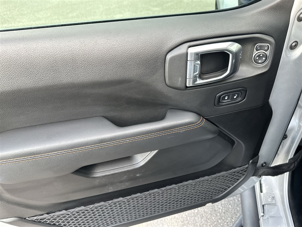 2022 Jeep Gladiator Mojave photo 23