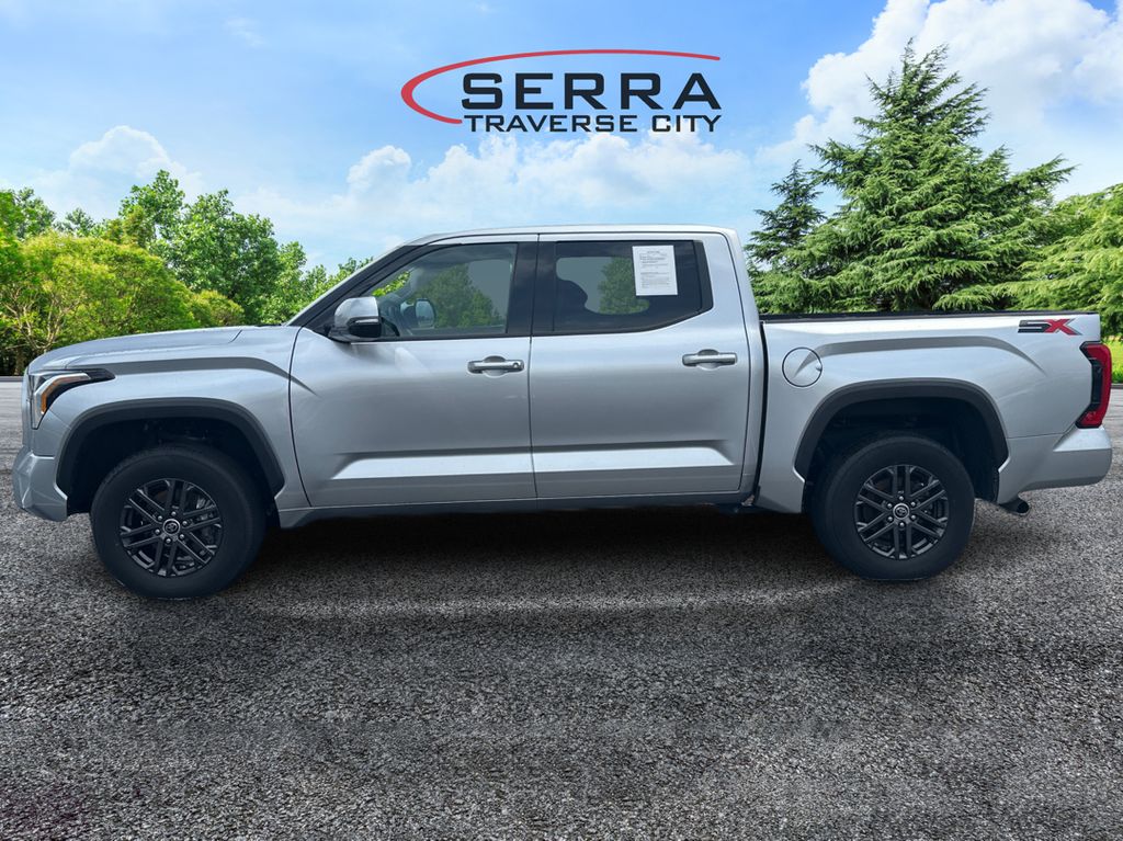 2023 Toyota Tundra SR5 photo 6