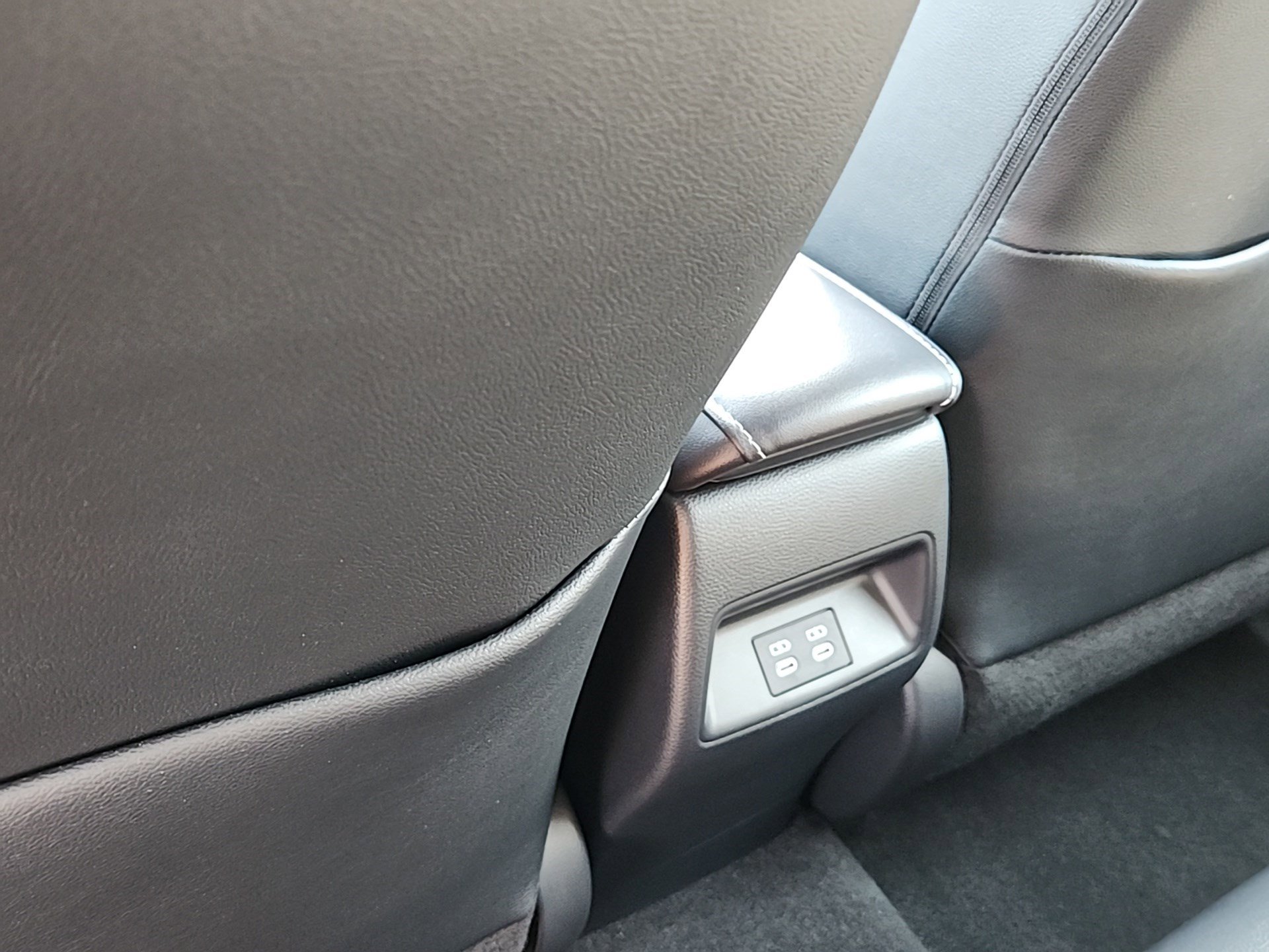 2025 Toyota Corolla XSE photo 24