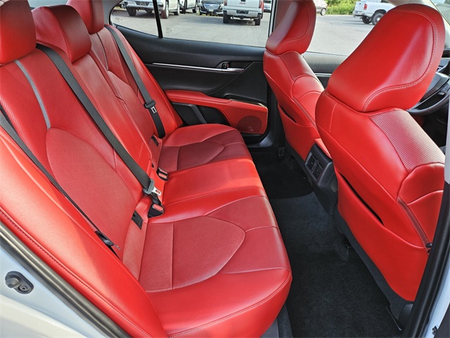 2022 Toyota Camry XSE photo 14