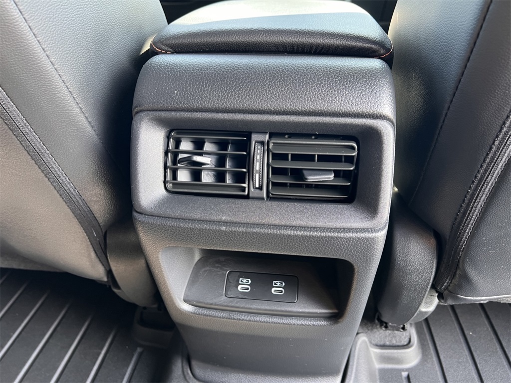 2024 Honda CR-V Hybrid Sport Touring photo 15