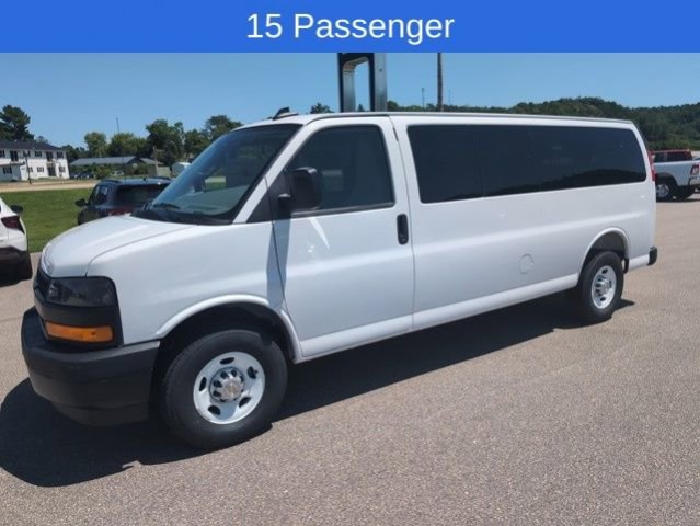 New 2025 Chevrolet Express Passenger 3500 1LS Extended Wheelbase