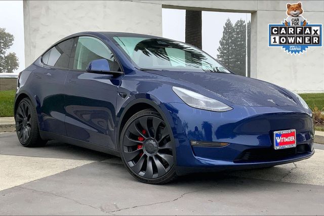 Used 2023 Tesla Model Y Performance with VIN 7SAYGDEF2PF945131 for sale in Northfield, Minnesota