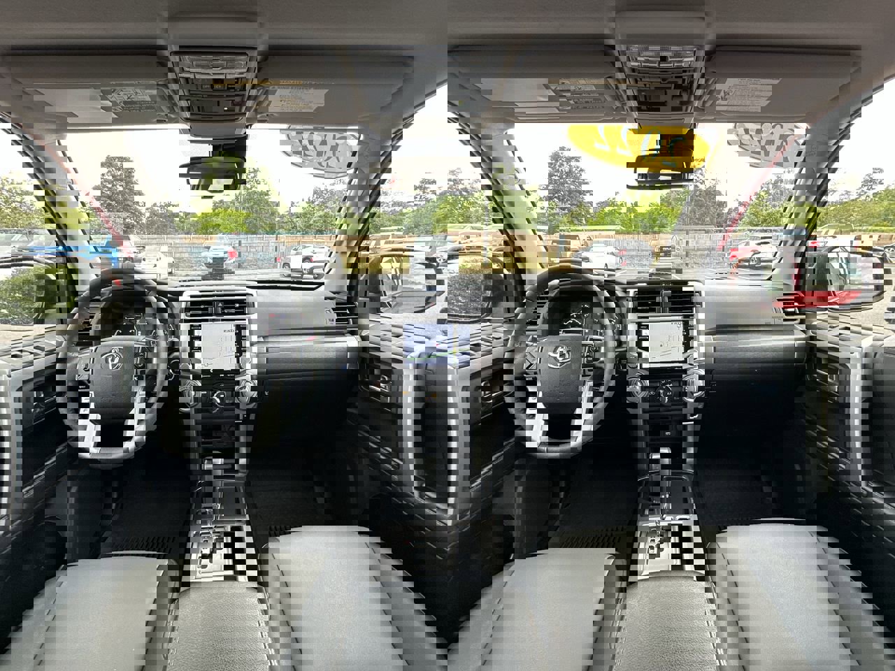 2022 Toyota 4Runner SR5 Premium photo 10