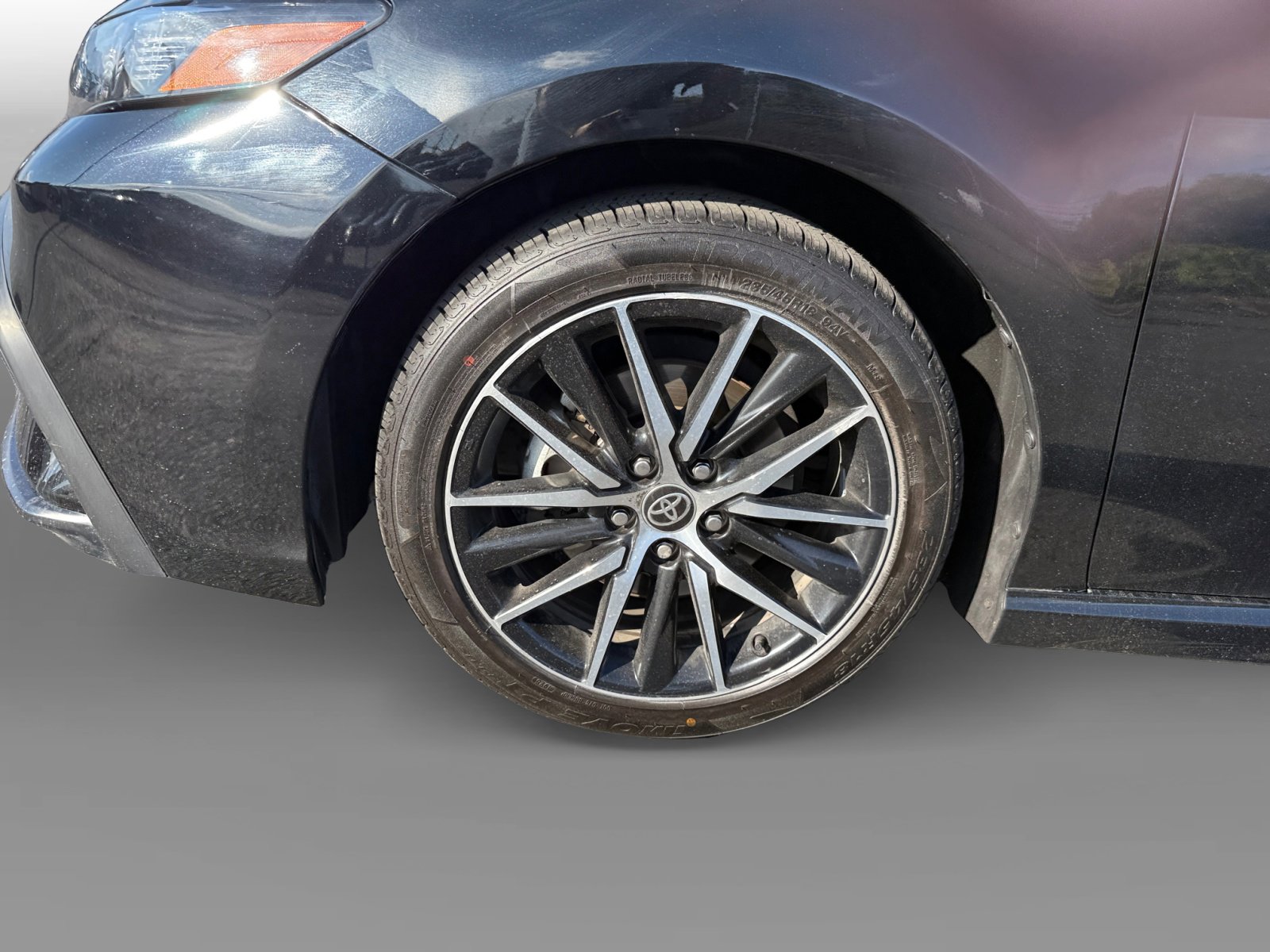 2021 Toyota Camry SE photo 9