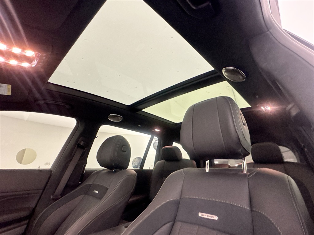 2025 Mercedes Benz GLS AMG 63 photo 19