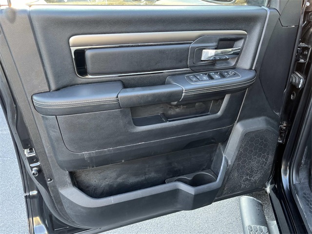 2015 Ram 1500 Sport photo 22