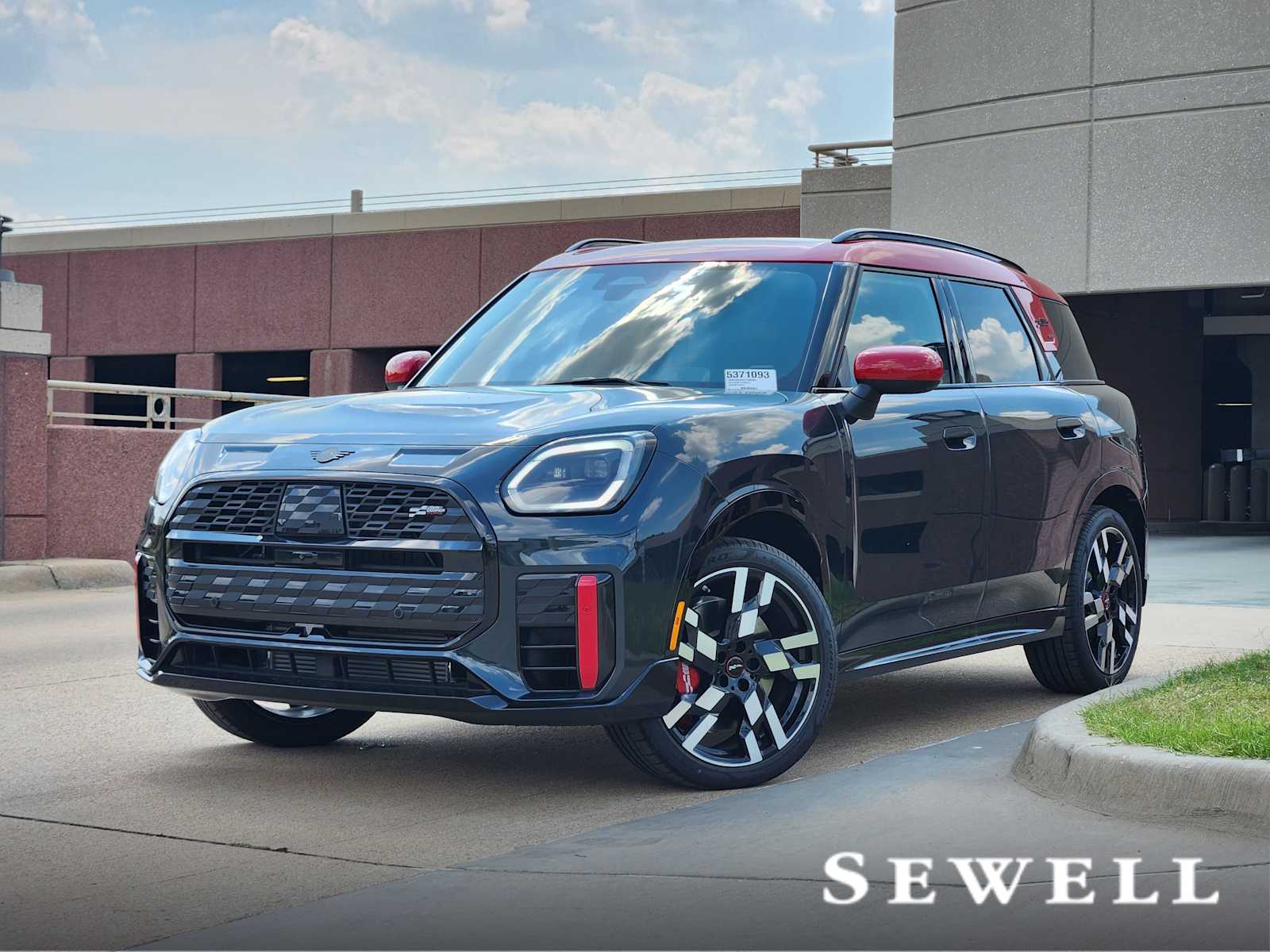 2026 MINI Countryman John Cooper Works's photo