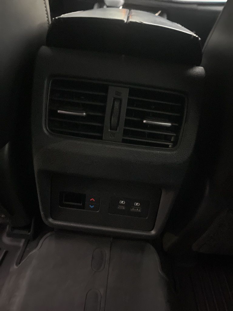 2021 Nissan Rogue SL photo 23