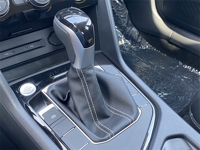 2024 Volkswagen Taos SE photo 20