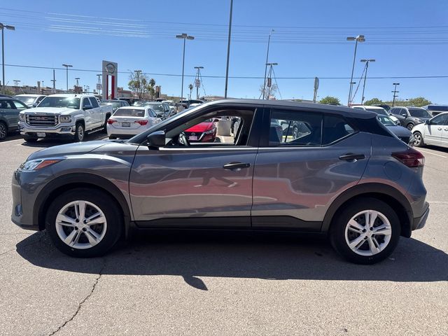 2024 Nissan Kicks S photo 13