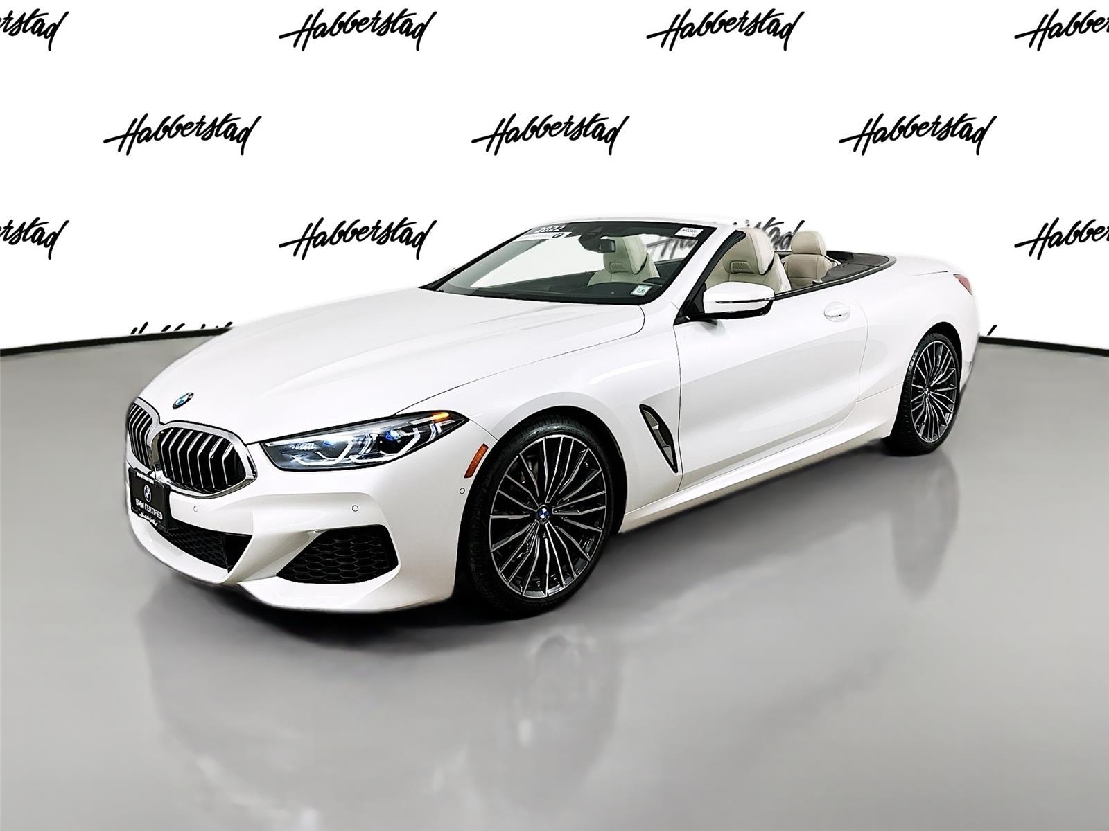 2022 BMW 8 Series 840i's photo