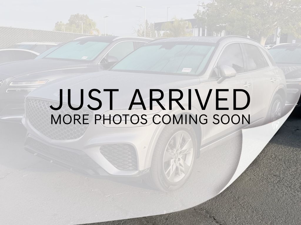 2023 GENESIS GV70 Sport's photo