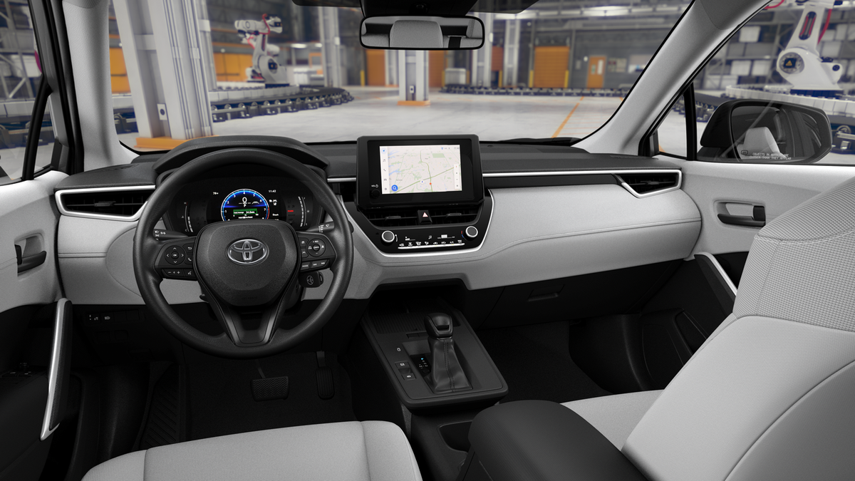 2026 Toyota Corolla Cross L photo 16