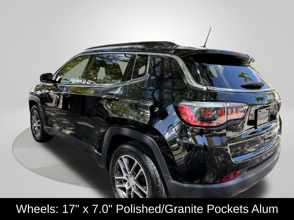 2020 Jeep Compass North Edition Latitude photo 5