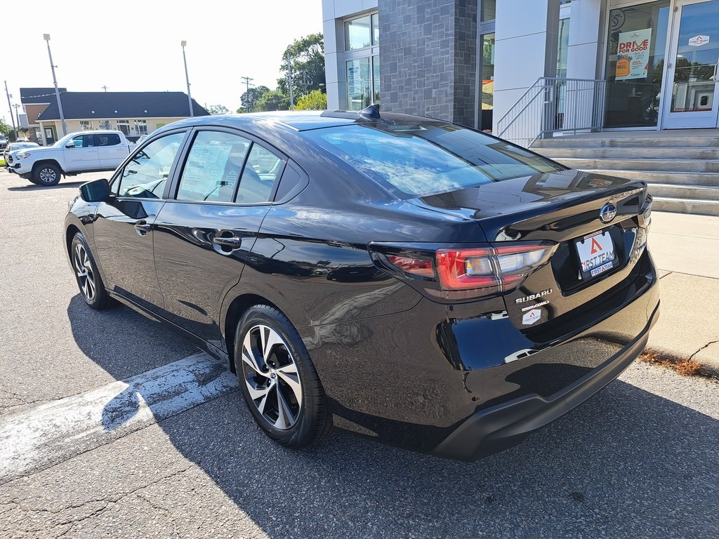 2025 Subaru Legacy Premium photo 3