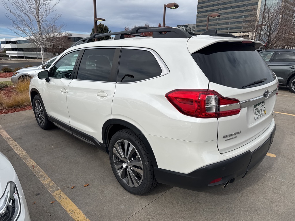 2021 Subaru Ascent Limited photo 3