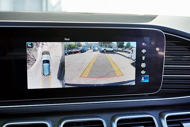 Used 2020 Black Mercedes-Benz GLE 350 image 29