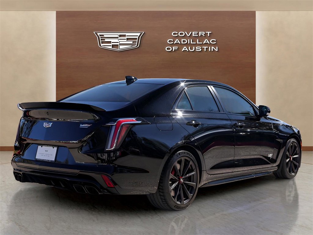 2024 Cadillac CT4 photo 4