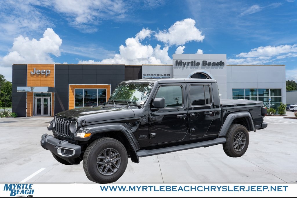 2024 Jeep Gladiator Sport S's photo